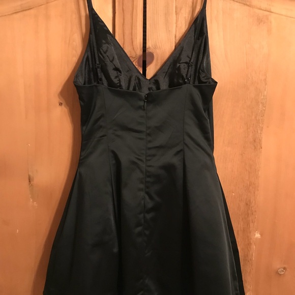 Tulip dress - Picture 2 of 2